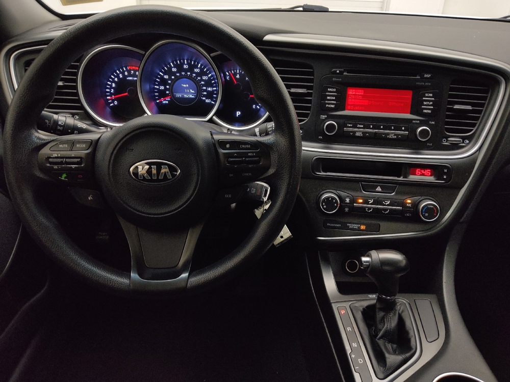 2015 Kia Optima LX - Photo 17