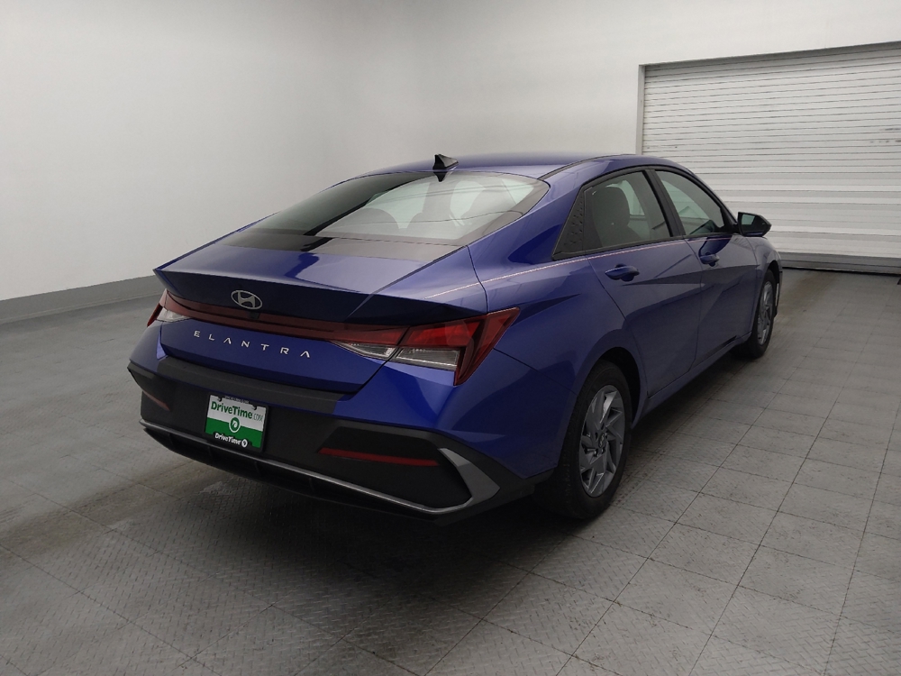2024 Hyundai Elantra SEL - Photo 7