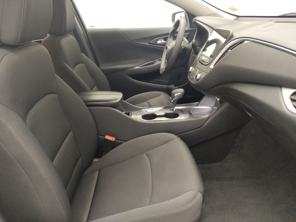 2024 Chevrolet Malibu 1LT - Photo 16