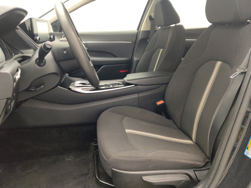 2023 Hyundai Sonata SE - Photo 13