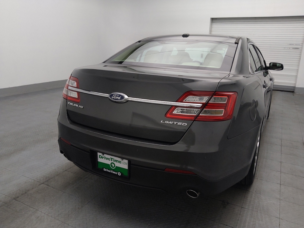 2019 Ford Taurus Limited - Photo 6
