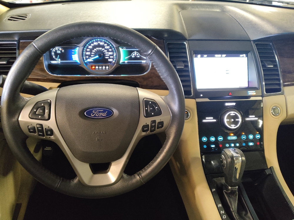 2019 Ford Taurus Limited - Photo 17