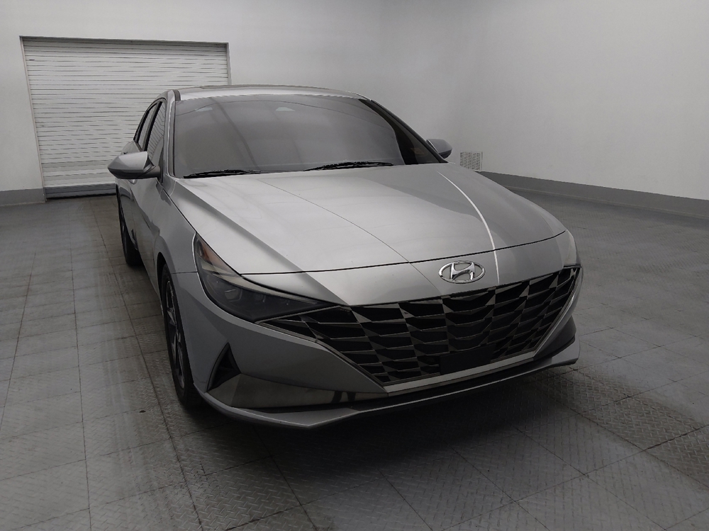 2021 Hyundai Elantra Limited - Photo 11