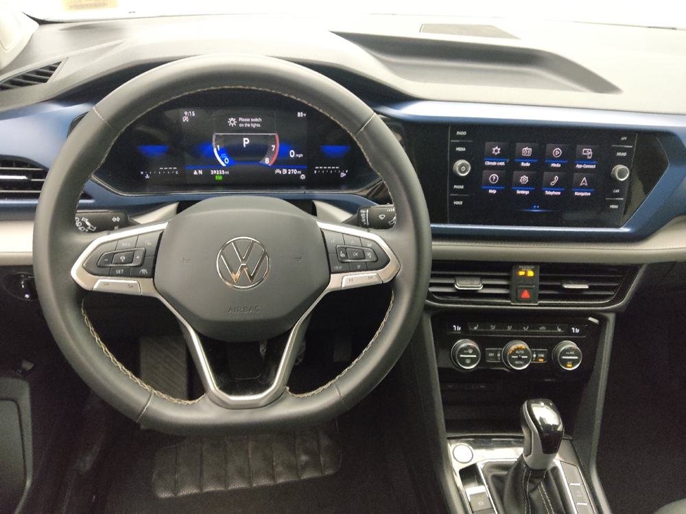 2024 Volkswagen Taos SE - Photo 17