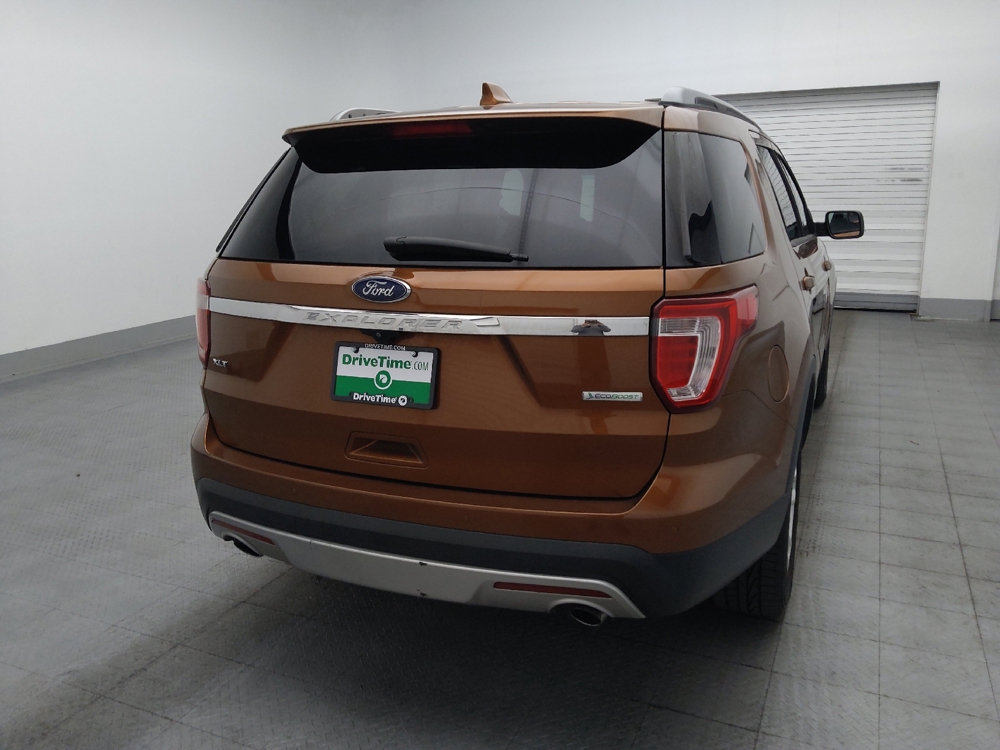 2017 Ford Explorer XLT - Photo 6