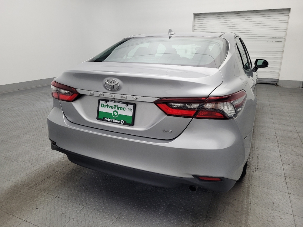2021 Toyota Camry LE - Photo 6