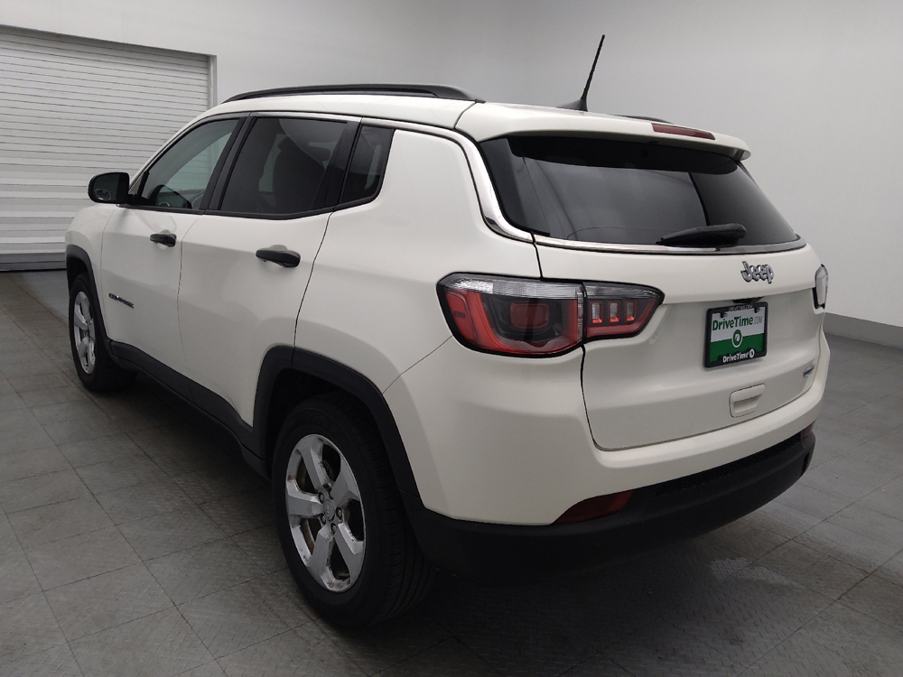 2020 Jeep Compass Latitude - Photo 4