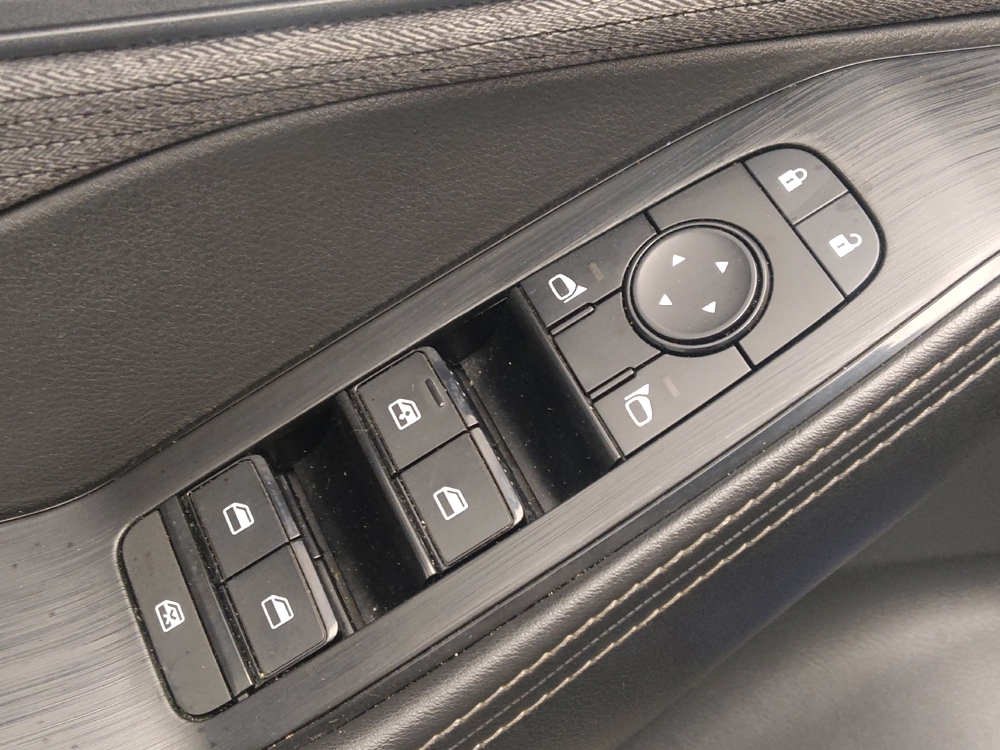2021 Nissan Rogue SV - Photo 21