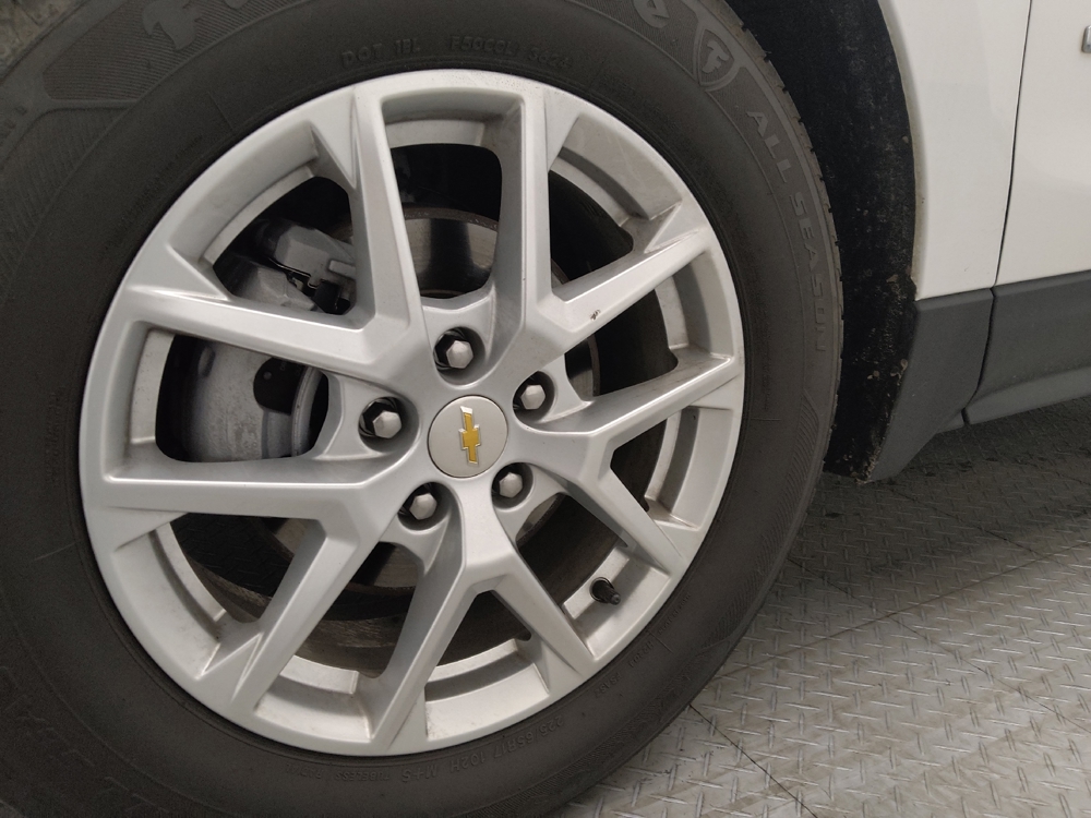 2022 Chevrolet Equinox LT - Photo 24