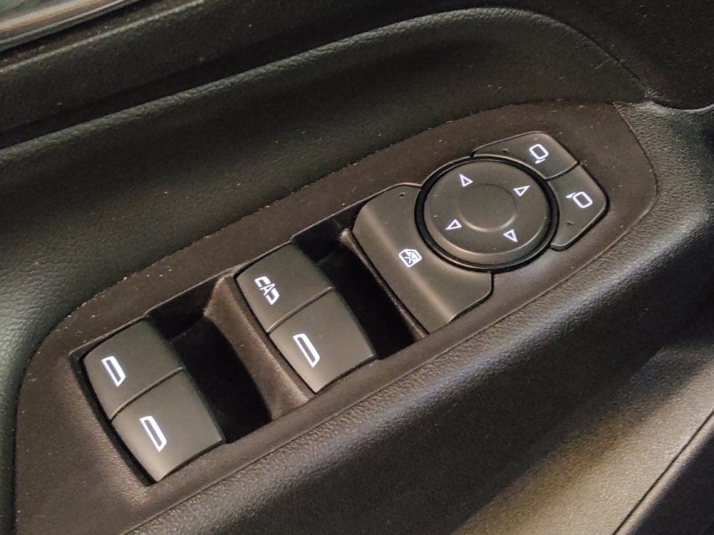 2022 Chevrolet Equinox LT - Photo 21