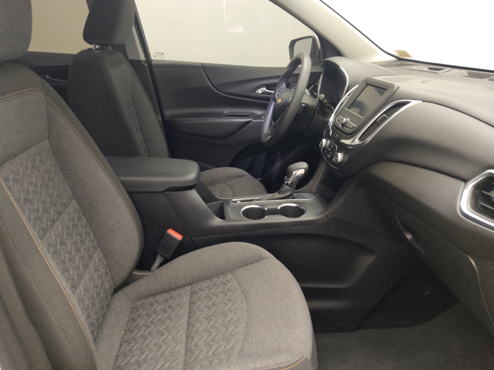 2022 Chevrolet Equinox LT - Photo 16