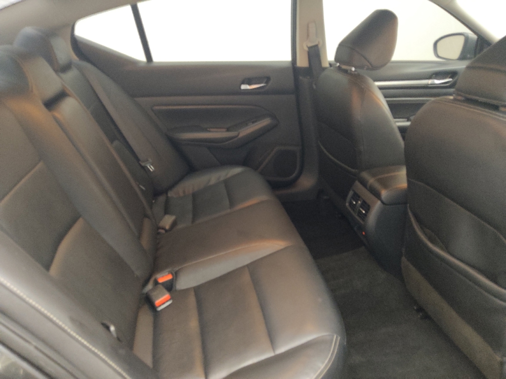 2019 Nissan Altima Platinum - Photo 15