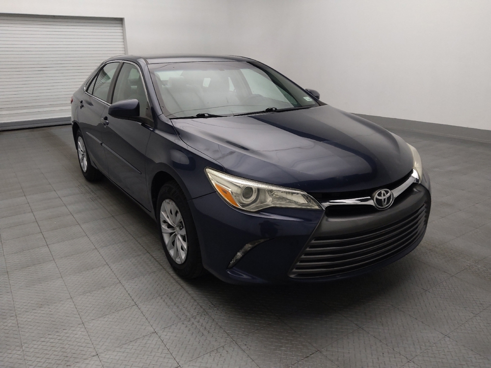 2016 Toyota Camry LE - Photo 10