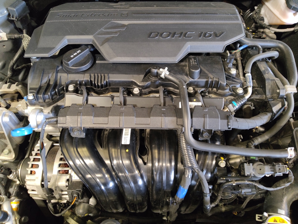 2025 Hyundai Elantra SEL - Photo 23