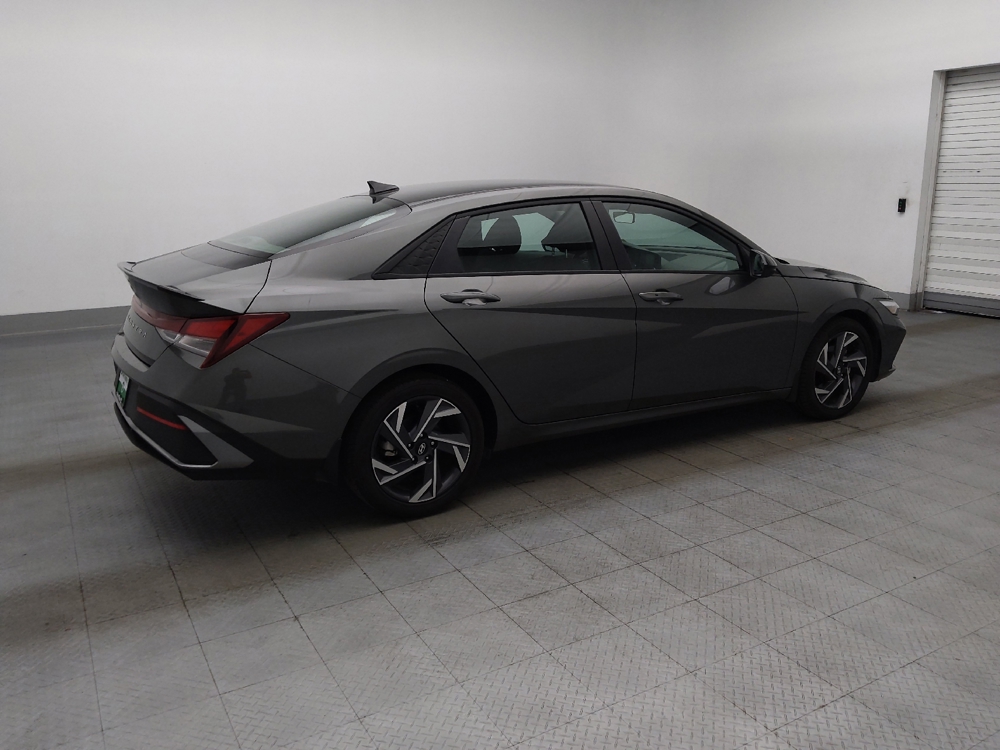 2025 Hyundai Elantra SEL - Photo 8
