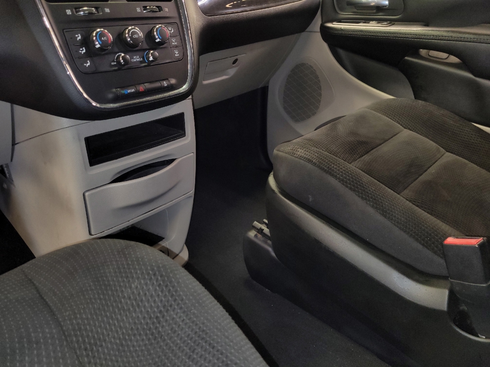 2017 Dodge Grand Caravan SE - Photo 20