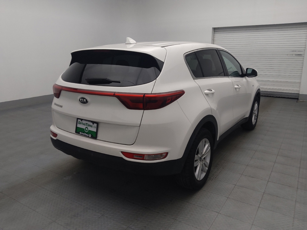2017 Kia Sportage LX - Photo 7