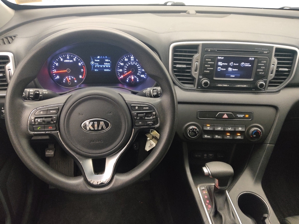 2017 Kia Sportage LX - Photo 17