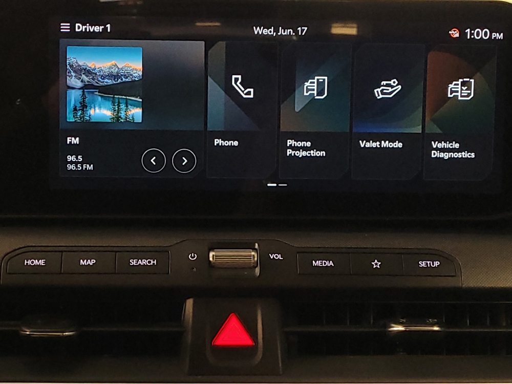 2025 Kia K4 LXS - Photo 19