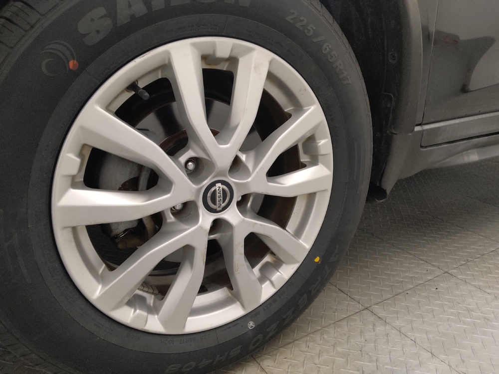 2018 Nissan Rogue SV - Photo 24