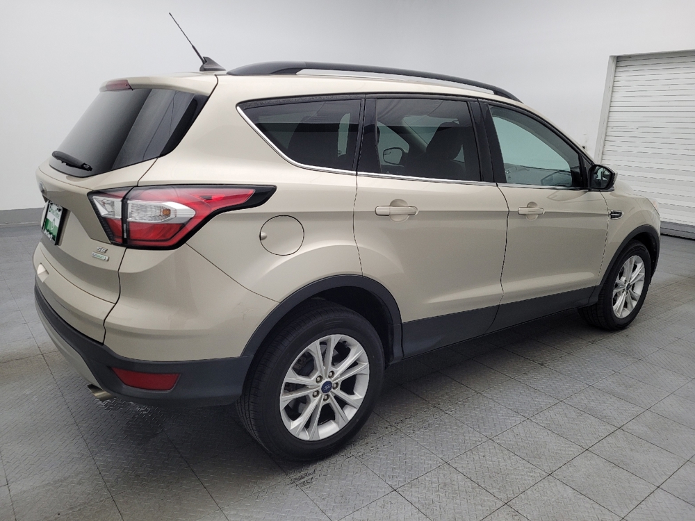 2018 Ford Escape SE - Photo 8