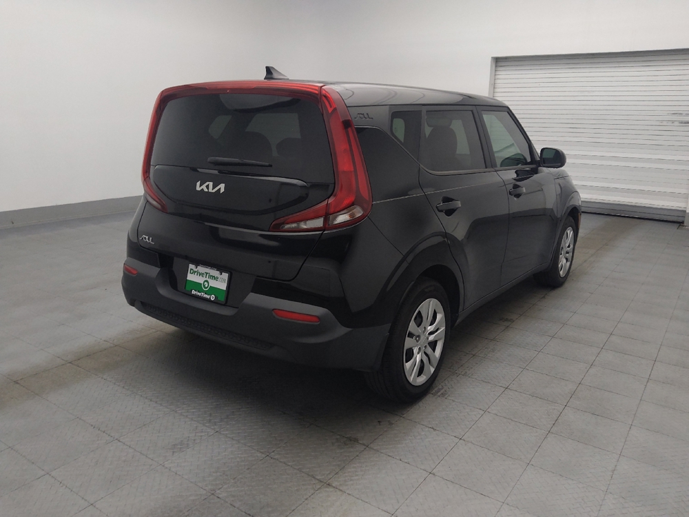 2022 Kia Soul LX - Photo 7