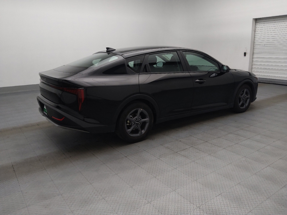 2025 Kia K4 LXS - Photo 8