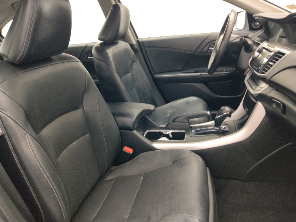 2015 Honda Accord EX-L - Photo 16