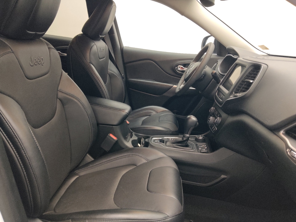 2022 Jeep Cherokee Latitude Lux - Photo 16