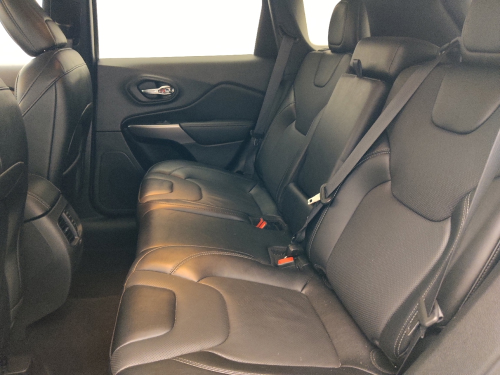 2022 Jeep Cherokee Latitude Lux - Photo 14