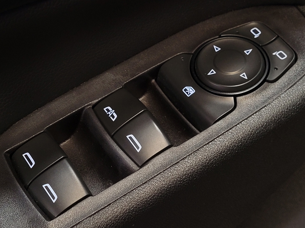 2022 Chevrolet Equinox LT - Photo 21