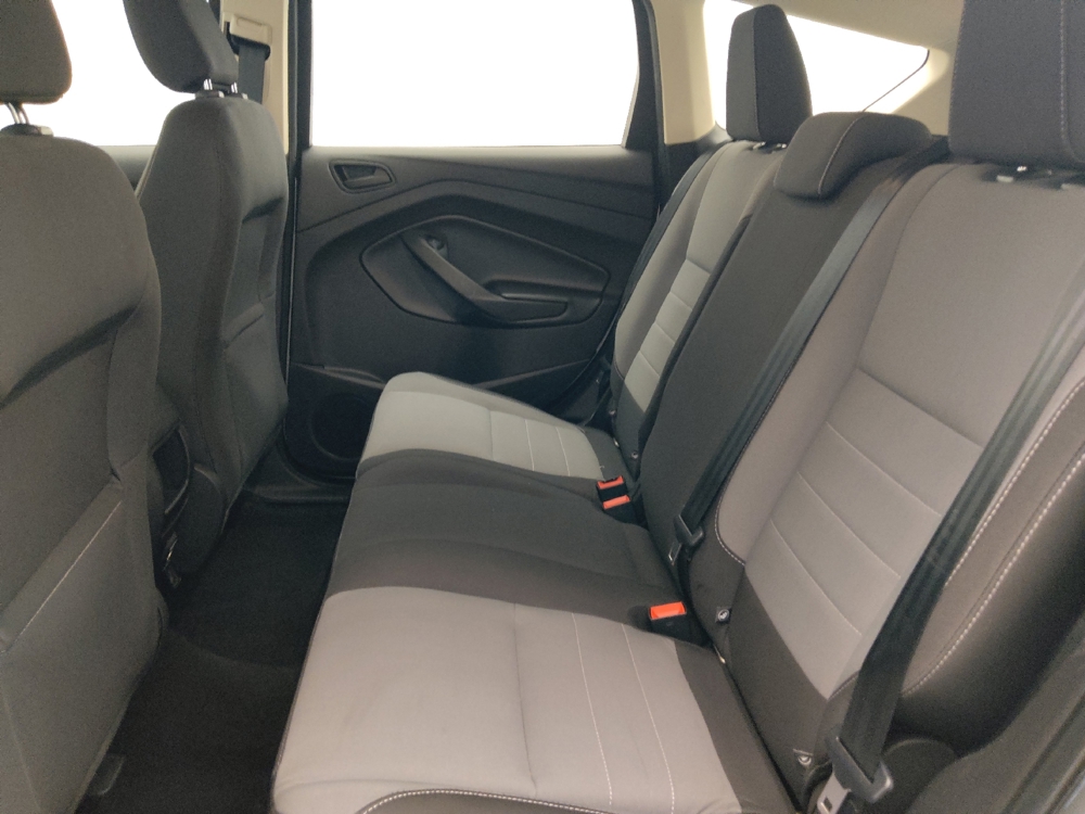 2019 Ford Escape S - Photo 14