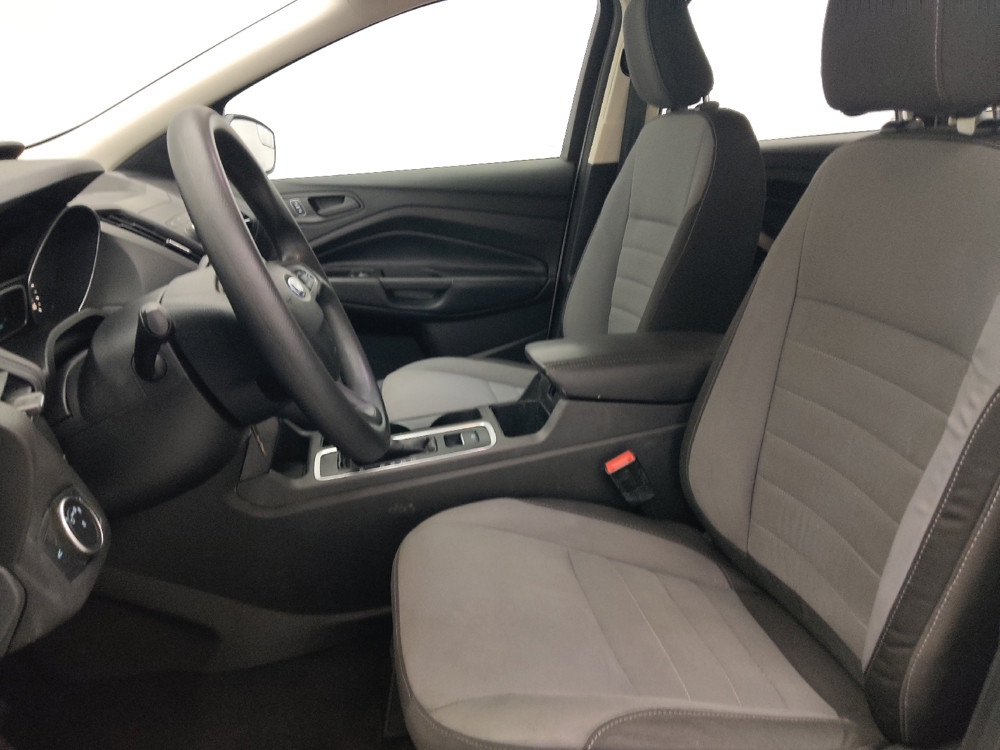 2019 Ford Escape S - Photo 13