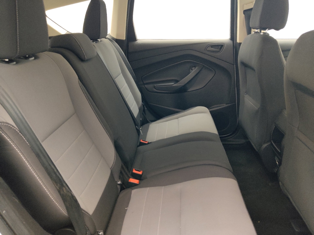 2019 Ford Escape S - Photo 15