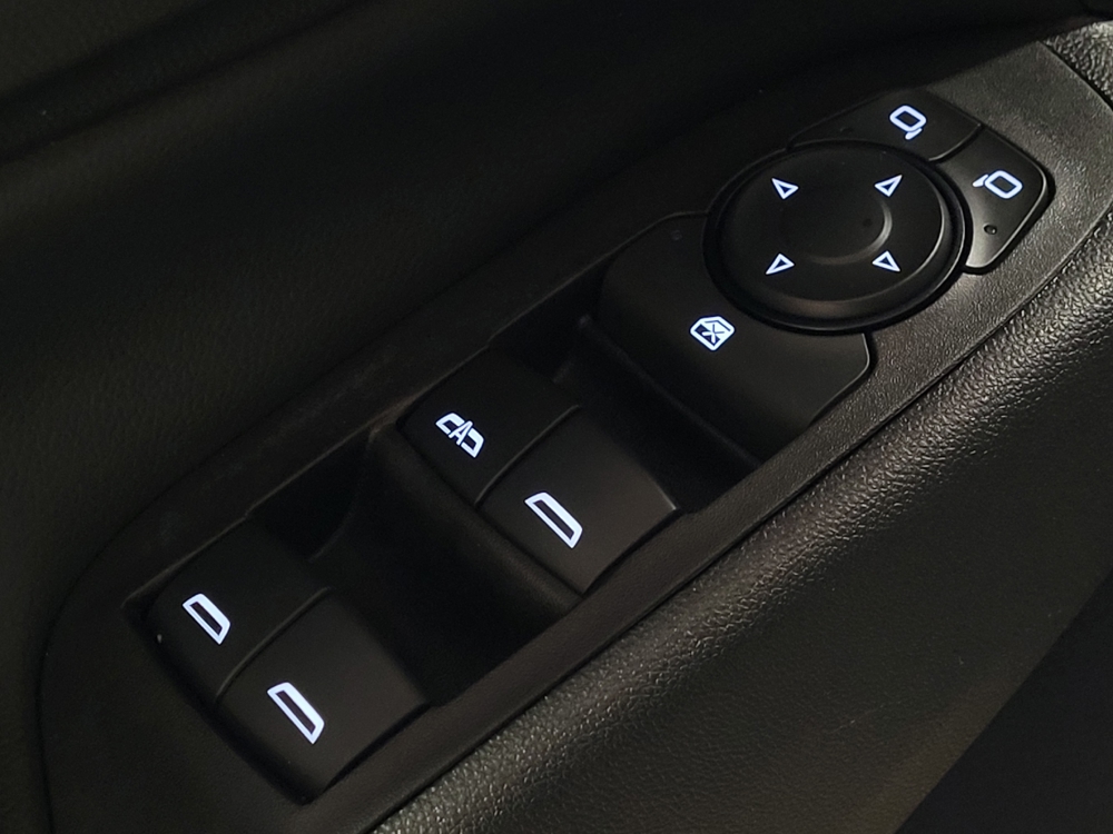 2020 Chevrolet Equinox LT - Photo 21