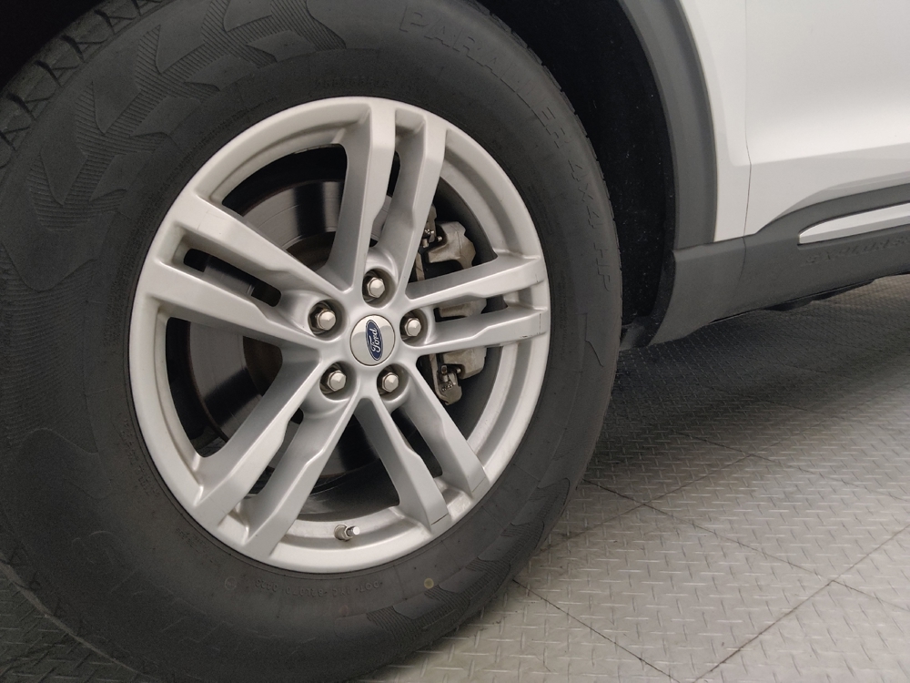 2020 Ford Explorer XLT - Photo 24