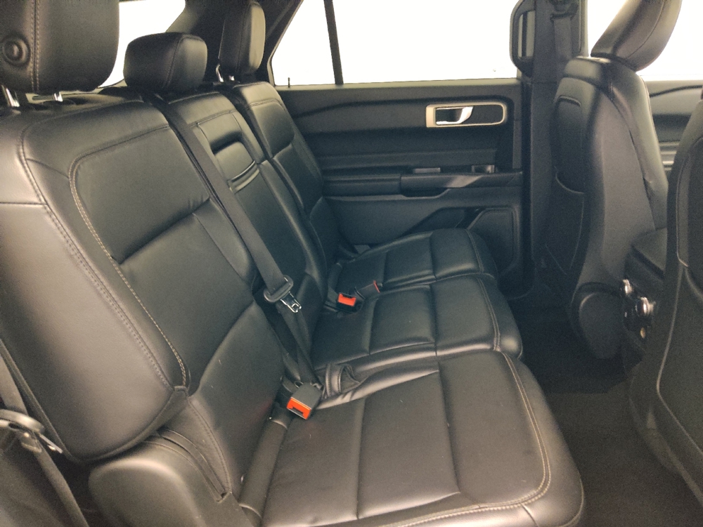 2020 Ford Explorer XLT - Photo 15