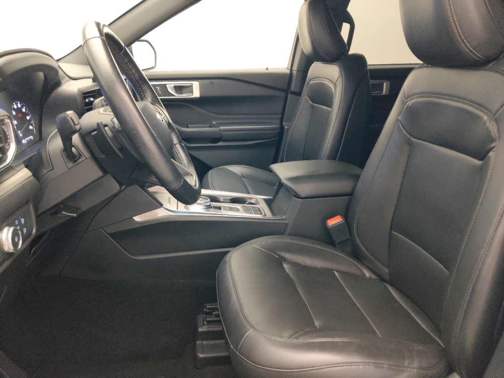 2020 Ford Explorer XLT - Photo 13