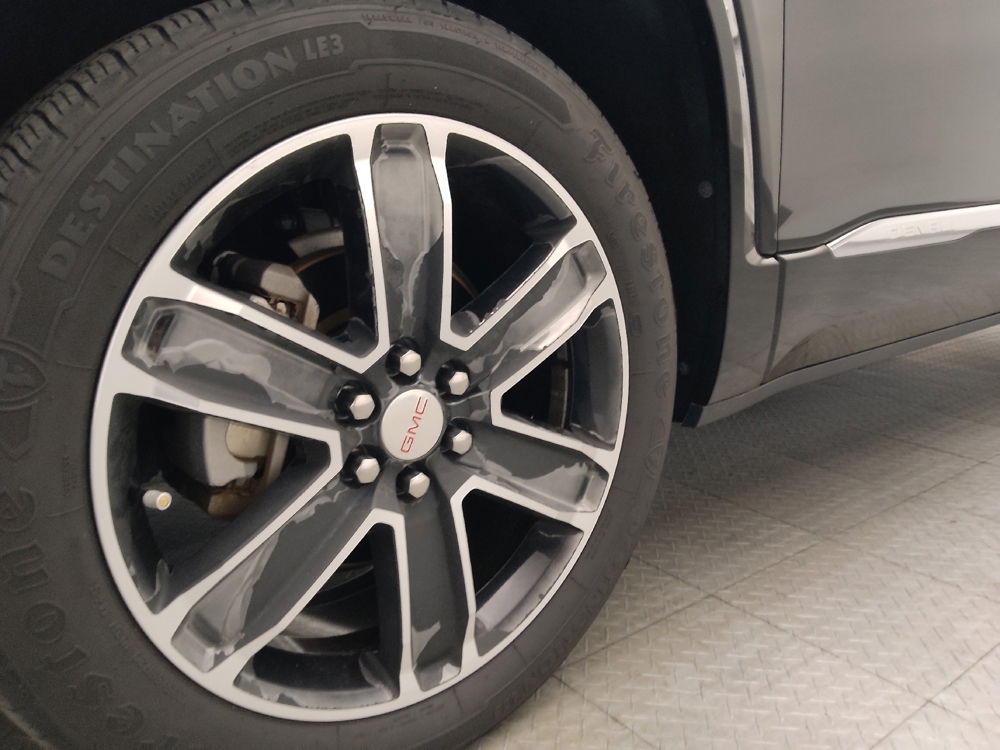 2019 GMC Acadia Denali - Photo 24