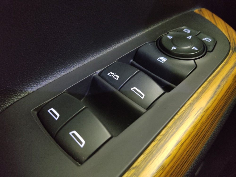 2019 GMC Acadia Denali - Photo 21