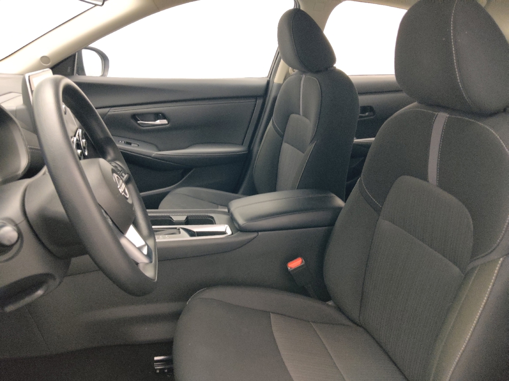 2025 Nissan Sentra SV - Photo 13