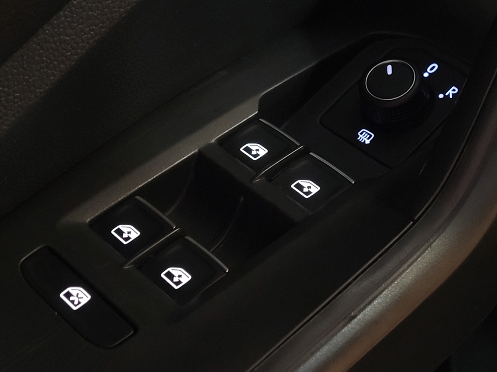 2024 Volkswagen Jetta SE - Photo 21