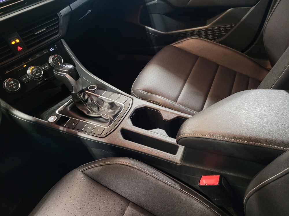 2024 Volkswagen Jetta SE - Photo 20