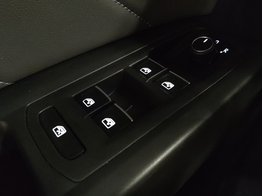 2022 Volkswagen Atlas SEL - Photo 21