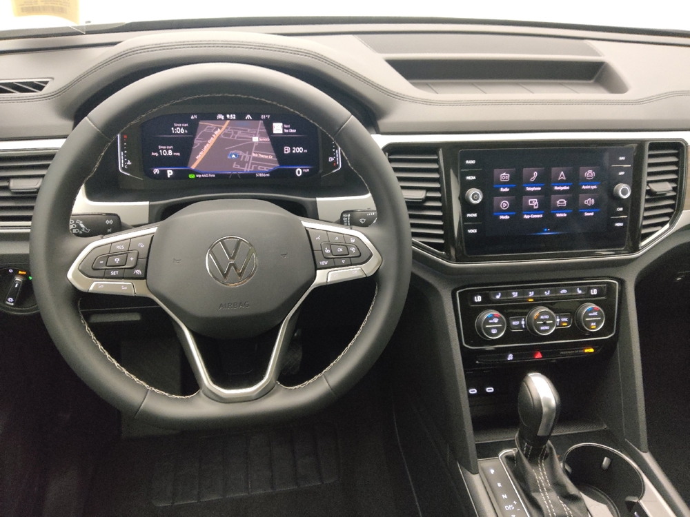 2022 Volkswagen Atlas SEL - Photo 17