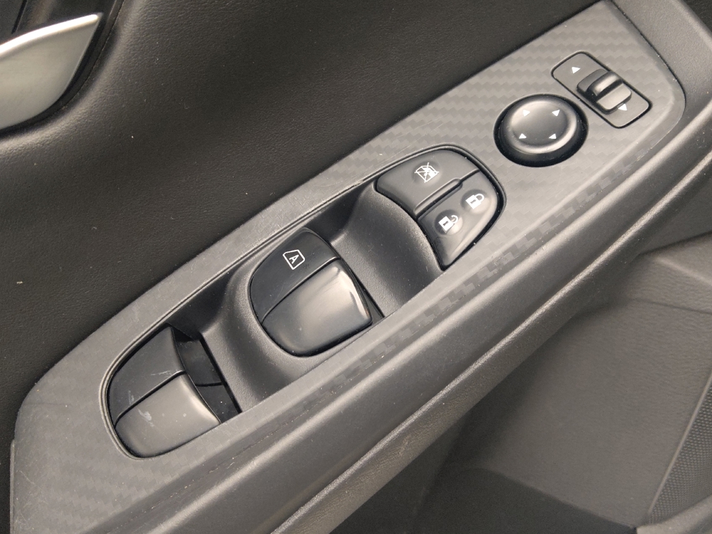 2025 Nissan Sentra SV - Photo 21