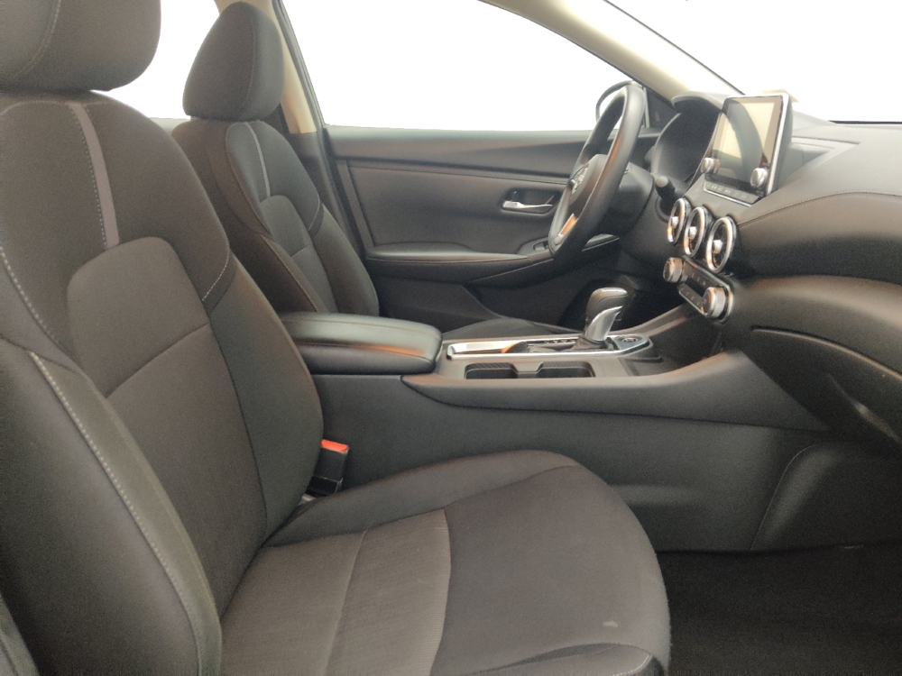 2025 Nissan Sentra SV - Photo 16