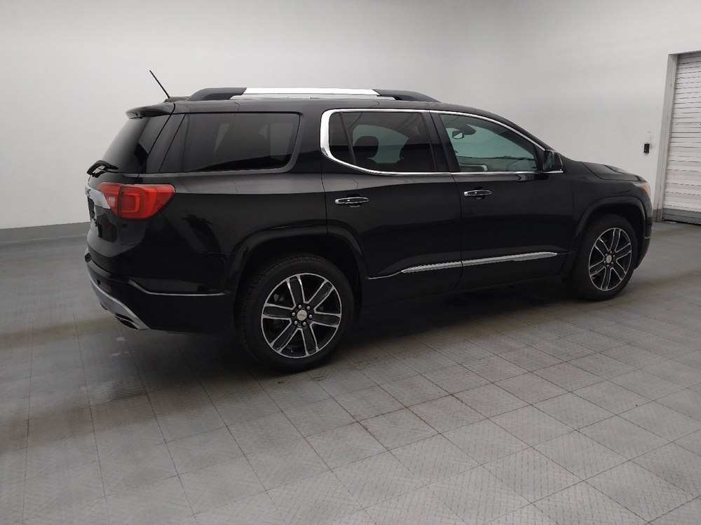 2017 GMC Acadia Denali - Photo 8