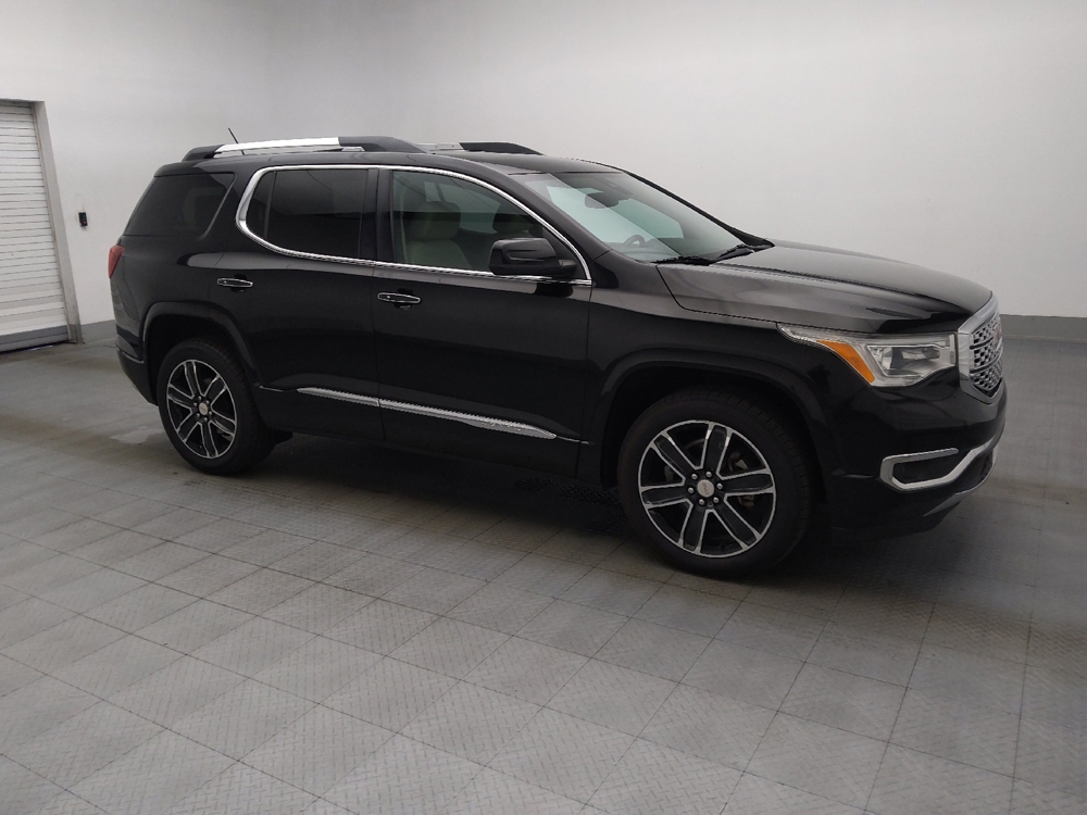 2017 GMC Acadia Denali - Photo 9