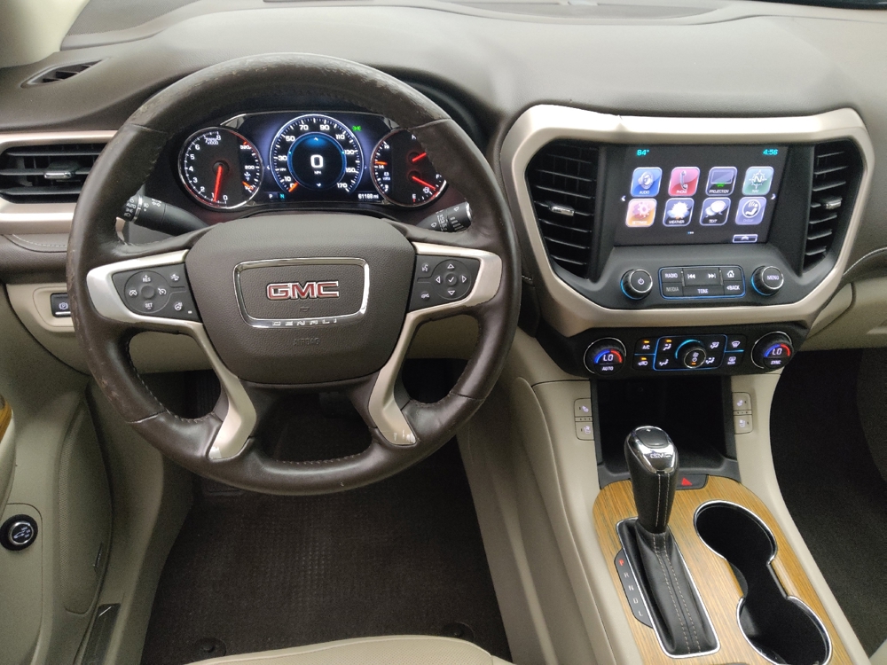 2017 GMC Acadia Denali - Photo 17